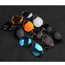 Carica l'immagine nel visualizzatore di Gallery, High Quality HD Polarized UV400 kids Sunglasses Classic Brand Boy's Oculos De Sol Girl's Small Size Sun Glasses Oculos De Sol