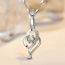 Carica l&#39;immagine nel visualizzatore di Gallery, High Quality Heart Necklace Couples Love Item Beauty Trend Accessory Products Luxury Popular