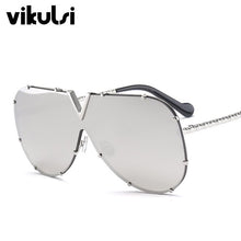 Load image into Gallery viewer, High Quality Italy Brand Designer Pilot Sunglasses Women Men Trendy Mirror Oversized Sun Glasses For Female Driving Eyewear 2022
