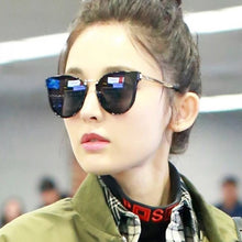 Load image into Gallery viewer, Korea  Round  men women Sunglasses  Gentle Merlynn  Acetate Polarized UV400 sunglasses women men  With brand Case