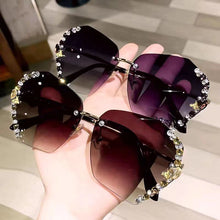 Load image into Gallery viewer, Vintage Bee Sunglasses Women Rhinestone Gradient Sun Glasses Rimless Retro Eyeglasses Gafas De Sol Mujer