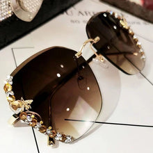Load image into Gallery viewer, Vintage Bee Sunglasses Women Rhinestone Gradient Sun Glasses Rimless Retro Eyeglasses Gafas De Sol Mujer