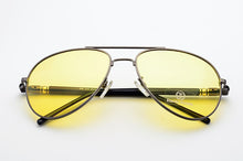 Load image into Gallery viewer, Pilot Polarized Sunglasses Men Brand Mens Sun Glasses Driving UV400 Vintage Sunglass Oculos With Box