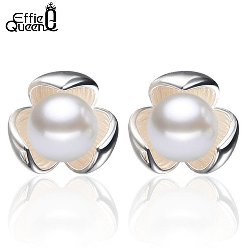 High Quality Round Simulated Pearl Earrings Popular Fashion Hypoallergenic Jewelry Wholesale Flower Shaped Earrings Stud PE74