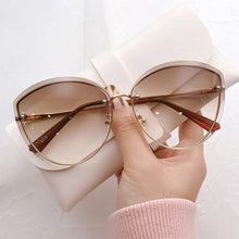 Carica l'immagine nel visualizzatore di Gallery, High Quality women's Oval Rimless Sunglasses Lady Metal Cay Eye Shades for Women Driving Glasses Sonnenbrille zonnebril dames