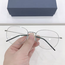 Load image into Gallery viewer, High Quatity Denmark Brand Eyeglasses Men Pure Titanium Myopia Glasses Frame Men&#39;s Screwless Ultralight Round Eyewear Oval Lens
