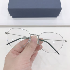 High Quatity Denmark Brand Eyeglasses Men Pure Titanium Myopia Glasses Frame Men's Screwless Ultralight Round Eyewear Oval Lens