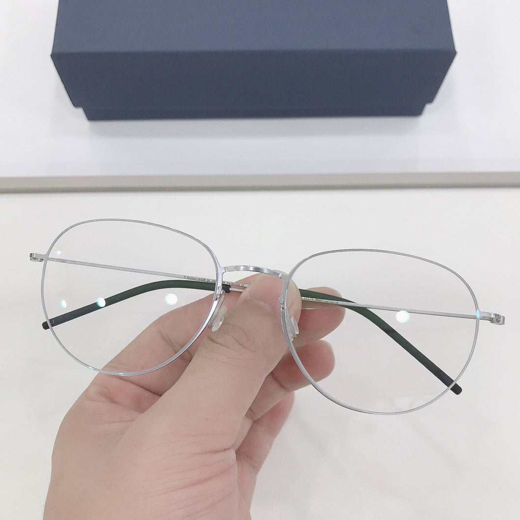 High Quatity Denmark Brand Eyeglasses Men Pure Titanium Myopia Glasses Frame Men's Screwless Ultralight Round Eyewear Oval Lens