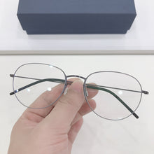 Load image into Gallery viewer, High Quatity Denmark Brand Eyeglasses Men Pure Titanium Myopia Glasses Frame Men&#39;s Screwless Ultralight Round Eyewear Oval Lens