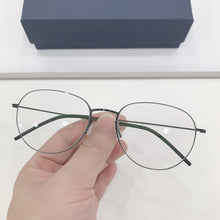 Load image into Gallery viewer, High Quatity Denmark Brand Eyeglasses Men Pure Titanium Myopia Glasses Frame Men&#39;s Screwless Ultralight Round Eyewear Oval Lens