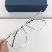 Load image into Gallery viewer, High Quatity Denmark Brand Eyeglasses Myopia Glasses Frame Men&#39;s Screwless Ultralight Double Beam Pure Titanium Square Eyewear