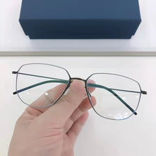 Load image into Gallery viewer, High Quatity Denmark Brand Super light Pure Titanium Myopia Square Glasses Frame Men&#39;s Screwless Ultralight Optical Lenses