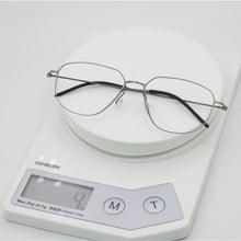 Load image into Gallery viewer, High Quatity Denmark Brand Super light Pure Titanium Myopia Square Glasses Frame Men&#39;s Screwless Ultralight Optical Lenses