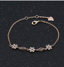 Load image into Gallery viewer, Hot European Fashion Jewelry women bracelet 2 colors 925 female bracelet Crystal from Austrian as Women Party or Wedding gifts