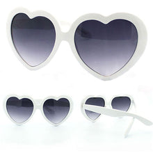 Carica l'immagine nel visualizzatore di Gallery, Love  Trendy Sun Glasses Lolita Heart Shape