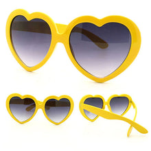 Carica l'immagine nel visualizzatore di Gallery, Love  Trendy Sun Glasses Lolita Heart Shape