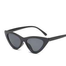Load image into Gallery viewer, Classic Ladies Small Triangle Sunglasses Retro Sunglasses Small Frame Sexy Sunglasses