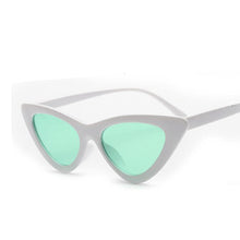 Load image into Gallery viewer, Classic Ladies Small Triangle Sunglasses Retro Sunglasses Small Frame Sexy Sunglasses