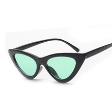 Load image into Gallery viewer, Classic Ladies Small Triangle Sunglasses Retro Sunglasses Small Frame Sexy Sunglasses