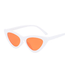 Load image into Gallery viewer, Classic Ladies Small Triangle Sunglasses Retro Sunglasses Small Frame Sexy Sunglasses