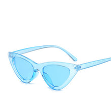 Load image into Gallery viewer, Classic Ladies Small Triangle Sunglasses Retro Sunglasses Small Frame Sexy Sunglasses