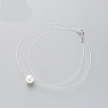 Carica l&#39;immagine nel visualizzatore di Gallery, Hot Selling Fashion Invisible Fishing Line Silver Necklace Shiny Zircon Pendant Trendy Pearl Transparent Women Choker Necklace