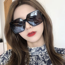 Load image into Gallery viewer, Selling Popular Ladies  Brand Big Frame Retro Sunglasses Ladies Oversized Square Sunglasses  Sunglasses