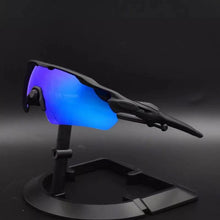 Load image into Gallery viewer, Sports Polarized Cycling Sunglasses outdoor Goggles Bike Glasses  Men women sports Cycling glasses 4 Lens  with case