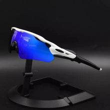 Load image into Gallery viewer, Sports Polarized Cycling Sunglasses outdoor Goggles Bike Glasses  Men women sports Cycling glasses 4 Lens  with case