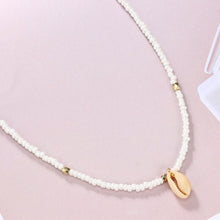 Load image into Gallery viewer, Bohemian Green Rhinestone Shell Choker Pendant Necklace for Women Charming Bead Jewelry Beach Outfits Collares 6947