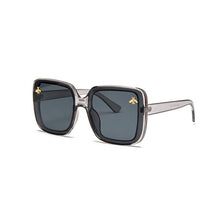 Load image into Gallery viewer, IENJOY 2023 zonnebril dames Square Little Bee Big Box Retro Brand Designer  Sunglasses Vintage Shades Oculos UV400