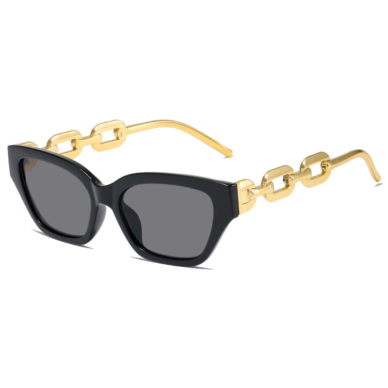 INS Vintage Cat Eye Sunglasses Women 2023 Trend Small Metal Chain Sunglasses Elegant Eyeglasses Black Shades