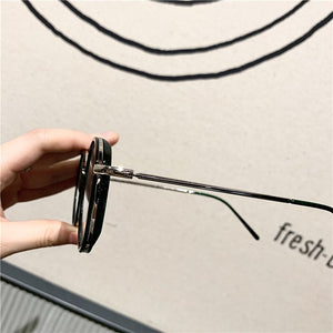 Imwete  Big Round Glasses Frame Men Women Metal Glasses Frames Vintage Optical Eyeglasses Black White Spectacles