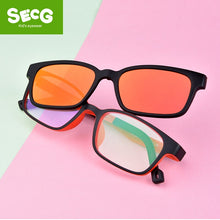Load image into Gallery viewer, In 2022, SecG's  children's blue light proof glasses are equipped with magnet clip and color plate
