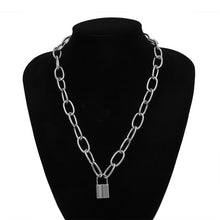 Carica l&#39;immagine nel visualizzatore di Gallery, Multi Layer Lover Lock Pendant Choker Necklace Steampunk Padlock Heart Chain Necklace Collier Best Couple Jewelry Gift