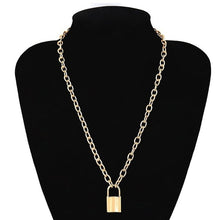 Carica l&#39;immagine nel visualizzatore di Gallery, Multi Layer Lover Lock Pendant Choker Necklace Steampunk Padlock Heart Chain Necklace Collier Best Couple Jewelry Gift