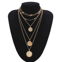 Carica l&#39;immagine nel visualizzatore di Gallery, Punk Miami Cuban Choker Necklace Colar Hip Hop Big Thick Chunky Chain Fashion Queen Coin Pendant Necklace Women Jewelry