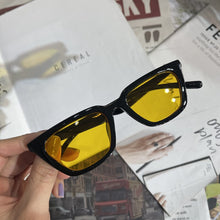 Load image into Gallery viewer, Ins Popular Small Cat Eye Sunglasses Women Men 2023 Vintage Brand Female  Women's Sun Glasses Shades UV400 Eyewear