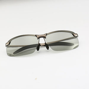 Intelligent Photochromic Sunglasses  Male Polarized Day and Night Driving Antiglare Night Vision Glasses driving