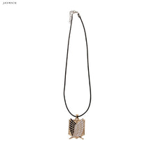 Carica l&#39;immagine nel visualizzatore di Gallery, Collana con ciondolo periferico anime Attacco su Titano Collana del reggimento scout Survey Corps Erwin Smith Accessori Gioielli 