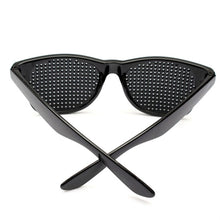 Load image into Gallery viewer, JAXIN Personality Sunglasses Men fine hole lens cool Sun Glasses men trend wild escort travel goggles UV400 lentes de sol hombr