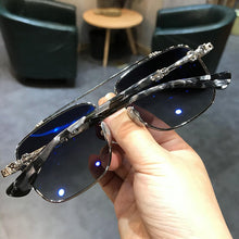 Load image into Gallery viewer, JIANDAN 2023  Sunglasses Retro Men And Women Drive Fish Double Bridge Big Face Without Make up Anti Uv Toad Lens