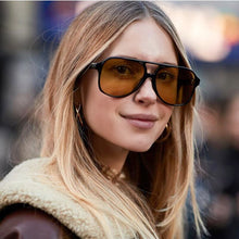 Load image into Gallery viewer, JackJad 2023  Classic Pilot Style UV400 Sunglasses Women Vintage Gradient Brand Design Sun Glasses Oculos De Sol 95144
