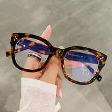 Load image into Gallery viewer, JackJad 2023 Vintage Cat Eye Style Elegant Plain Glasses Women Three Dots Anti Blue Ray Eyewear Frame Eyeglasses E5039