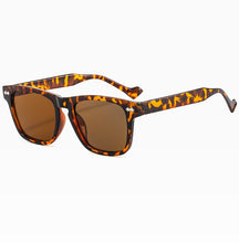 Load image into Gallery viewer, Johnny Depp rectangle Rivet sunglasses women men 2023 red blue yellow leopard wayfaring sun glasses retro oculos de sol feminino