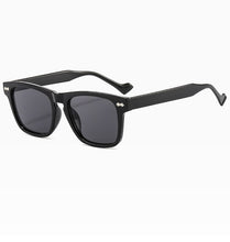 Load image into Gallery viewer, Johnny Depp rectangle Rivet sunglasses women men 2023 red blue yellow leopard wayfaring sun glasses retro oculos de sol feminino