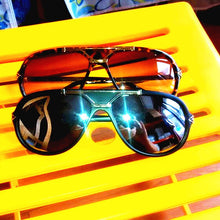 Load image into Gallery viewer, KAPELUS Men and women classic sunglasses driver polarizer 4417