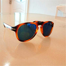 Load image into Gallery viewer, KAPELUS quality sunglasses Men casual dark green glasses Outdoor color changing sunglasses