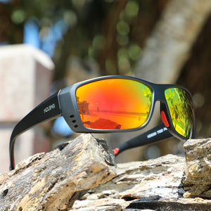 KDEAM Occhiali da sole TR90 leggeri ma resistenti da uomo polarizzati e protezione UV al 100% Occhiali da sole sportivi Sistema di ventilazione a tre fori 