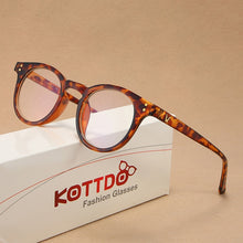 Load image into Gallery viewer, KOTTDO Vintage Plastic Round Glasses Frame Clear Classic Rivets Men Accessories Eyeglasses Spectacle Gaming Glasses
